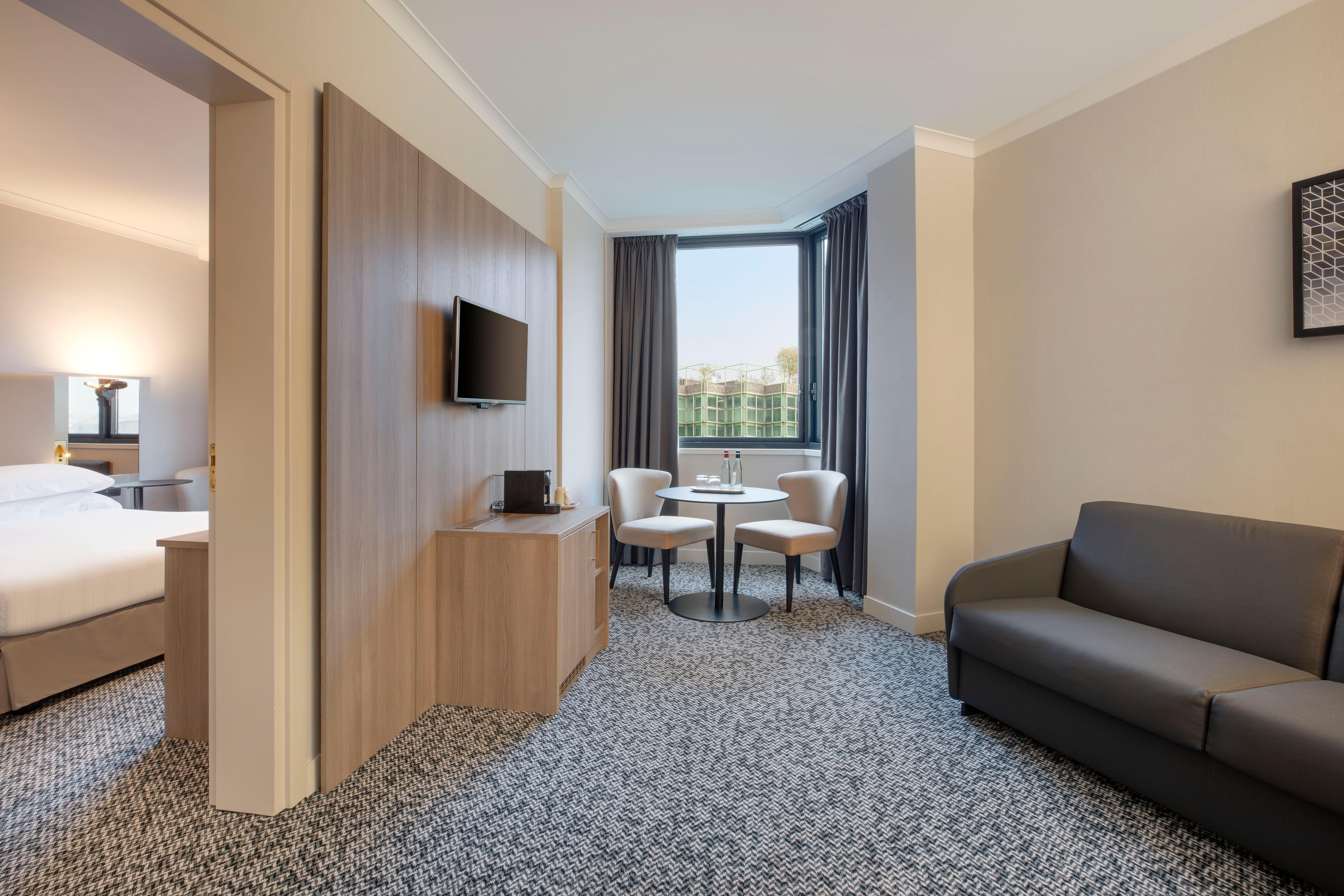 Crowne Plaza Milan Linate By Ihg Otel San Donato Milanese Dış mekan fotoğraf