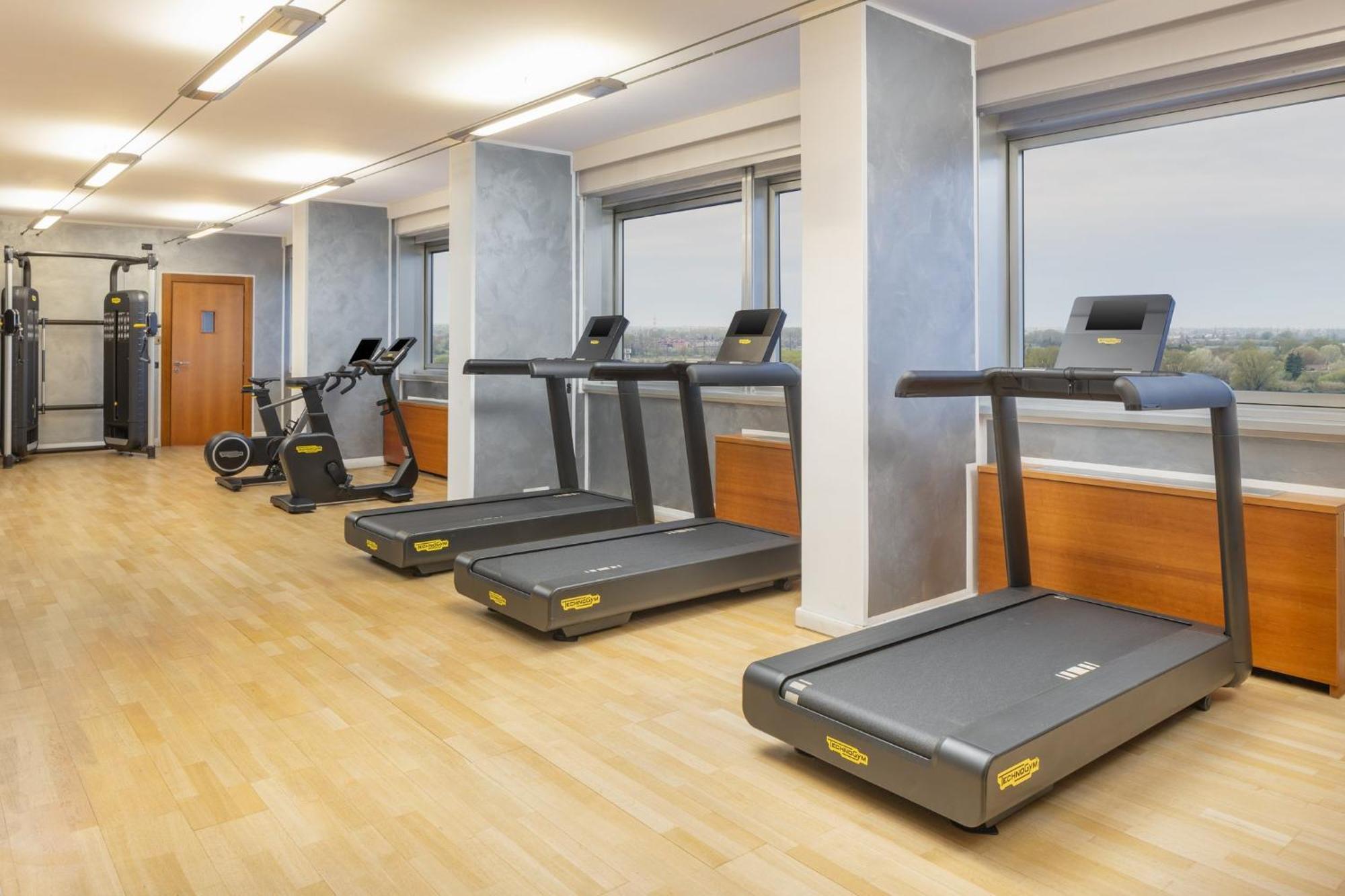 Crowne Plaza Milan Linate By Ihg Otel San Donato Milanese Dış mekan fotoğraf